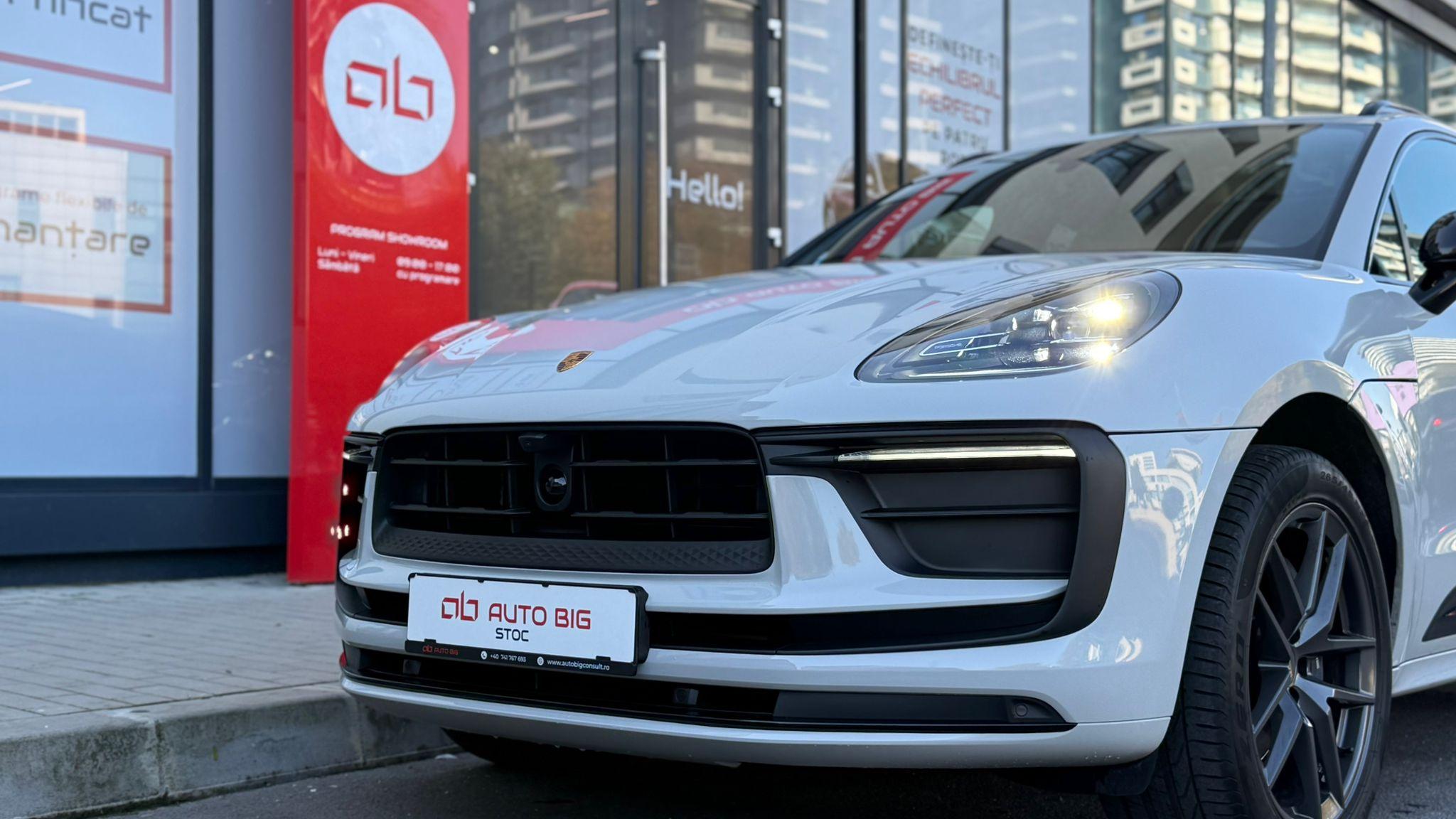 Volkswagen Touareg spune ‘rămas-bun’ și alte 2 știri recente din industria auto