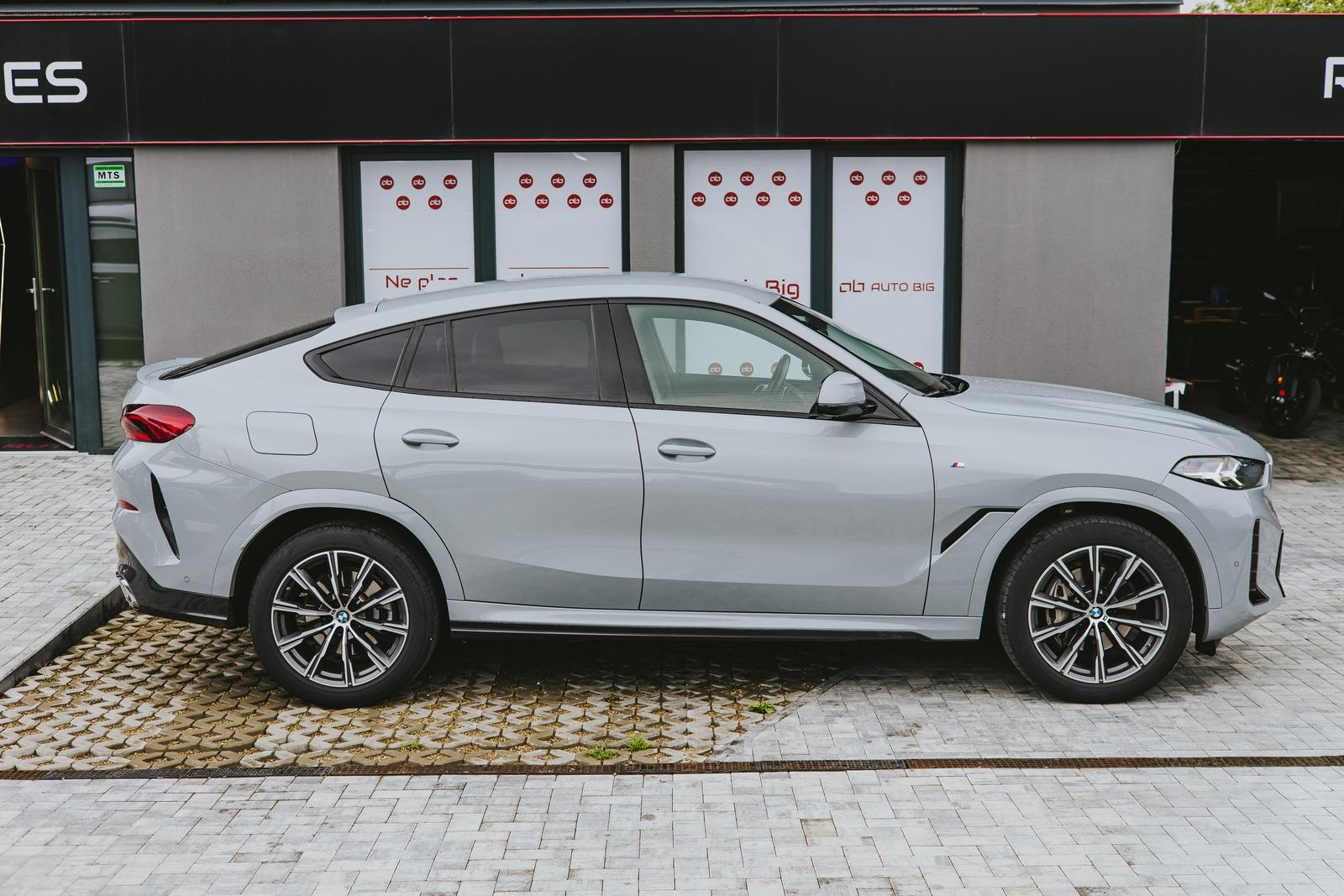 BMW X6 40i XDrive M Sport 2024 - 380 CP, Benzină Mild-Hybrid